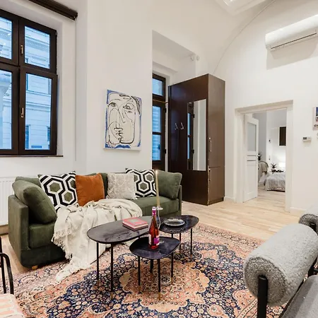 Prestige Danube By Marriott & Fashion Street *